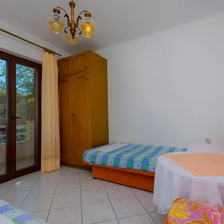 아파트 By The Sea Pisak, Omis - 2802 *