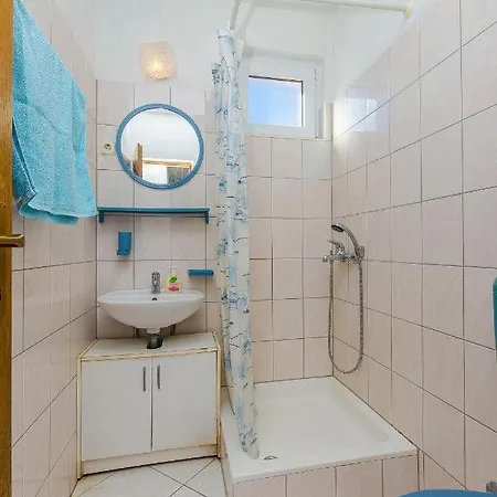 By The Sea Pisak, Omis - 2802 * 피사크